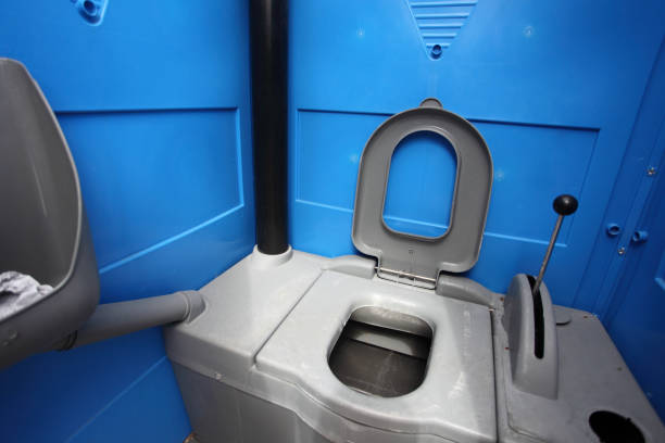 Best Portable bathroom rental  in Eatonville, WA